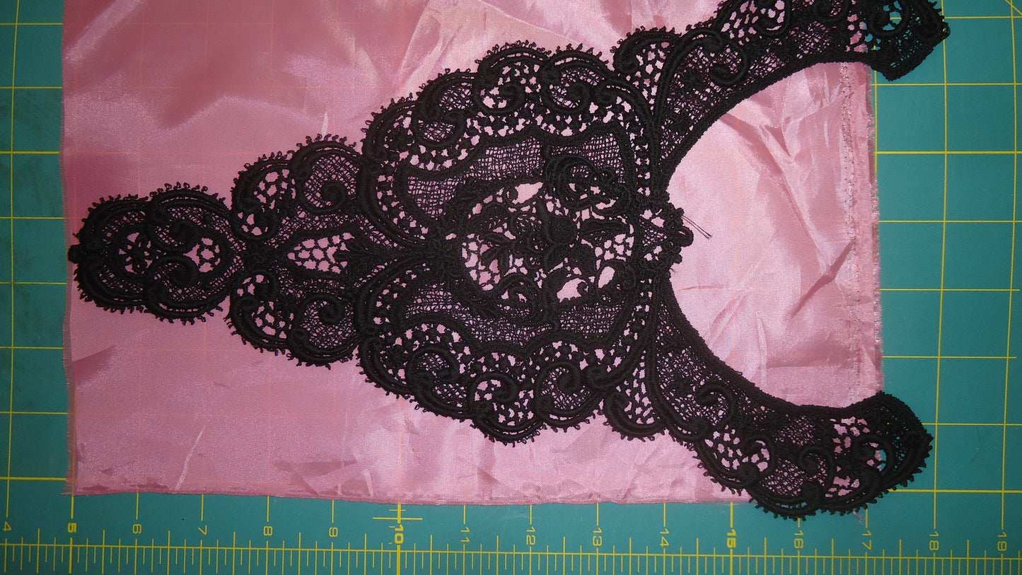 Black Venise applique