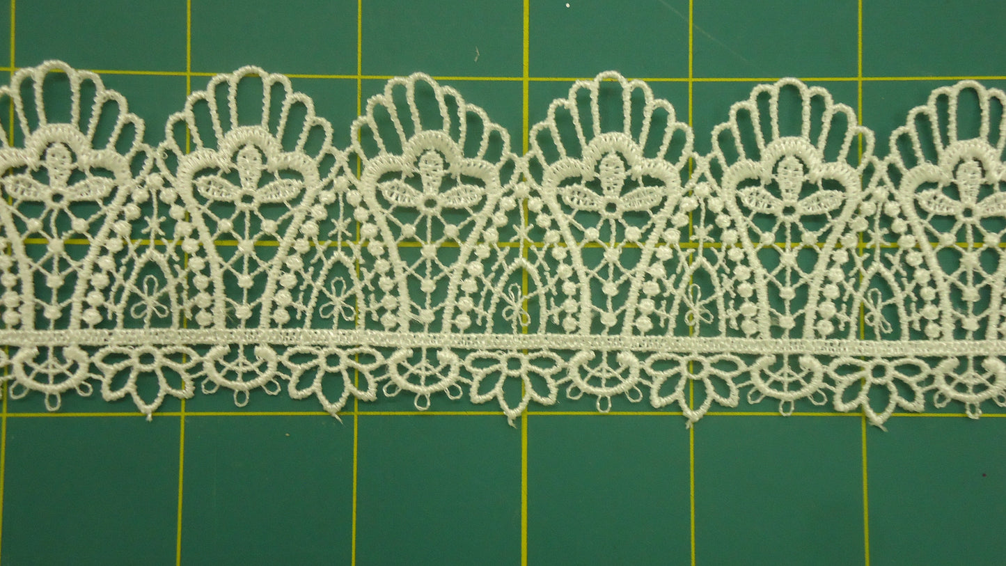 Diamond White Venise Trim